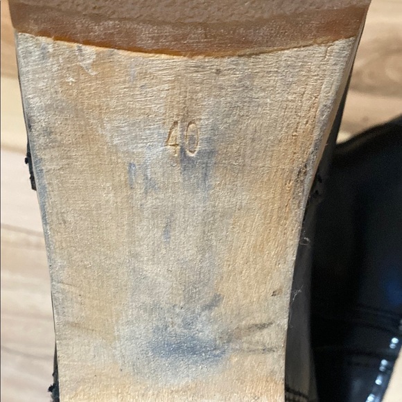 Women's Black Clog Style Ankle Boots - Picture 16 of 17